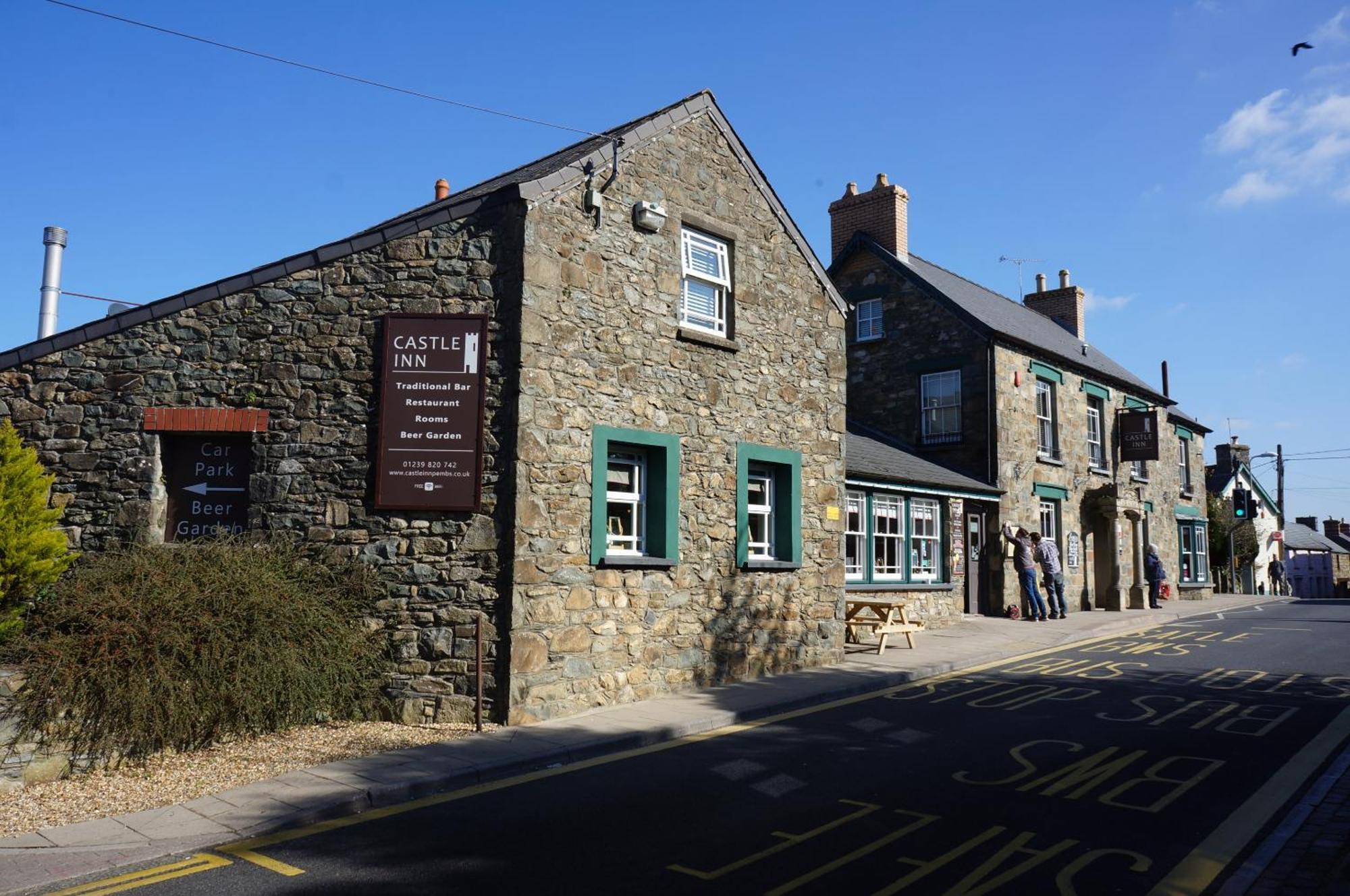 Castle Inn Нюпорт Екстериор снимка